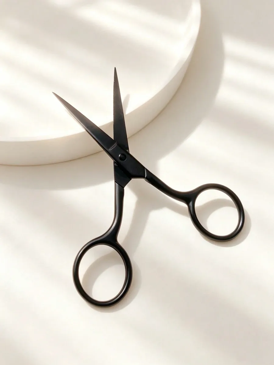 Professional beauty scissors